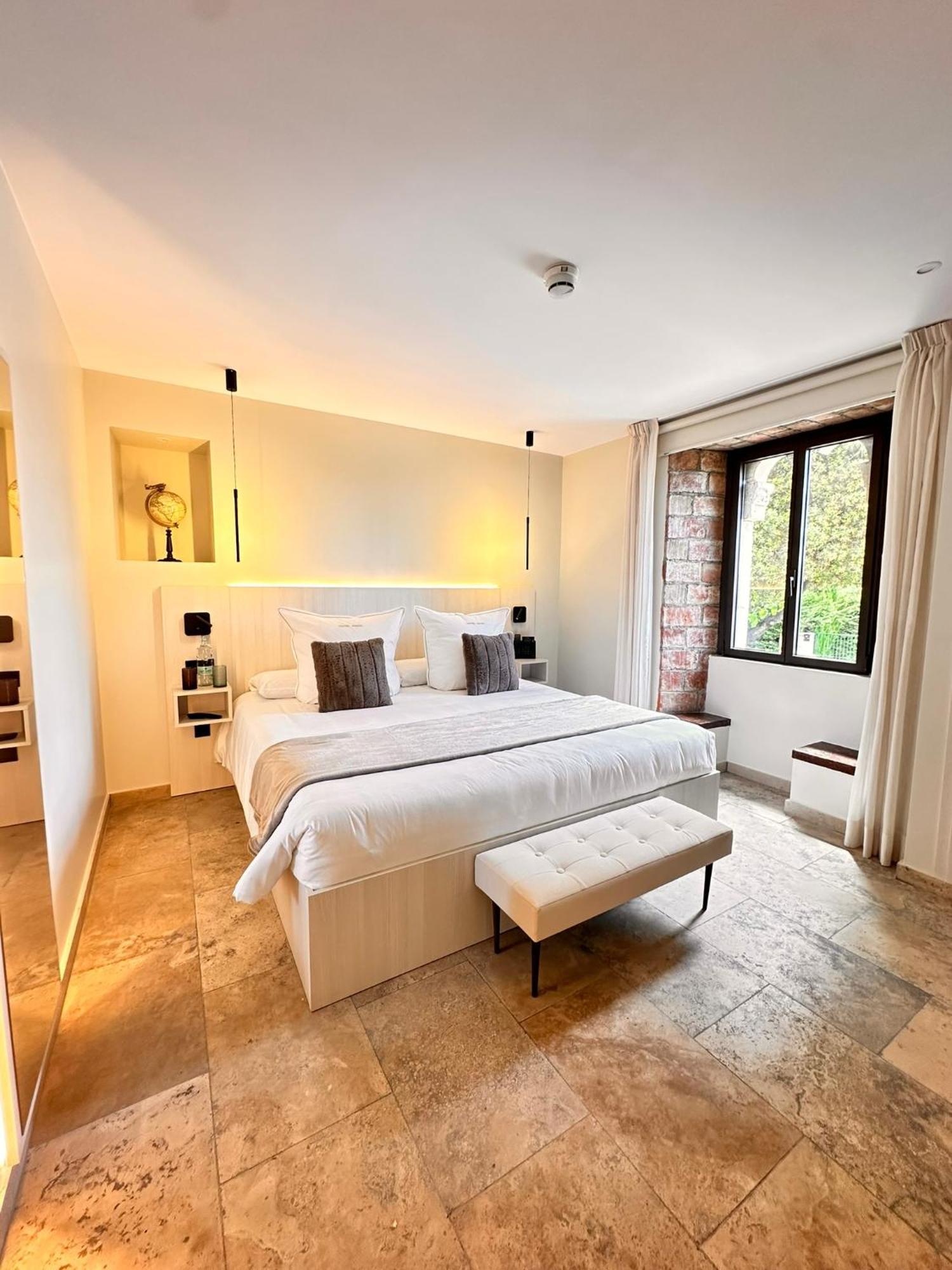 Boutique Hotel Comtal Empuries Roses Esterno foto
