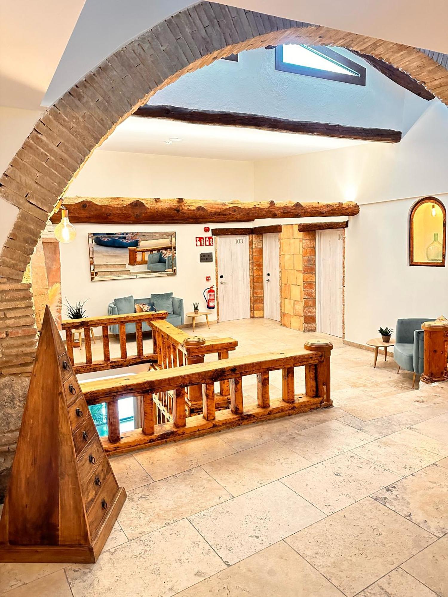 Boutique Hotel Comtal Empuries Roses Esterno foto