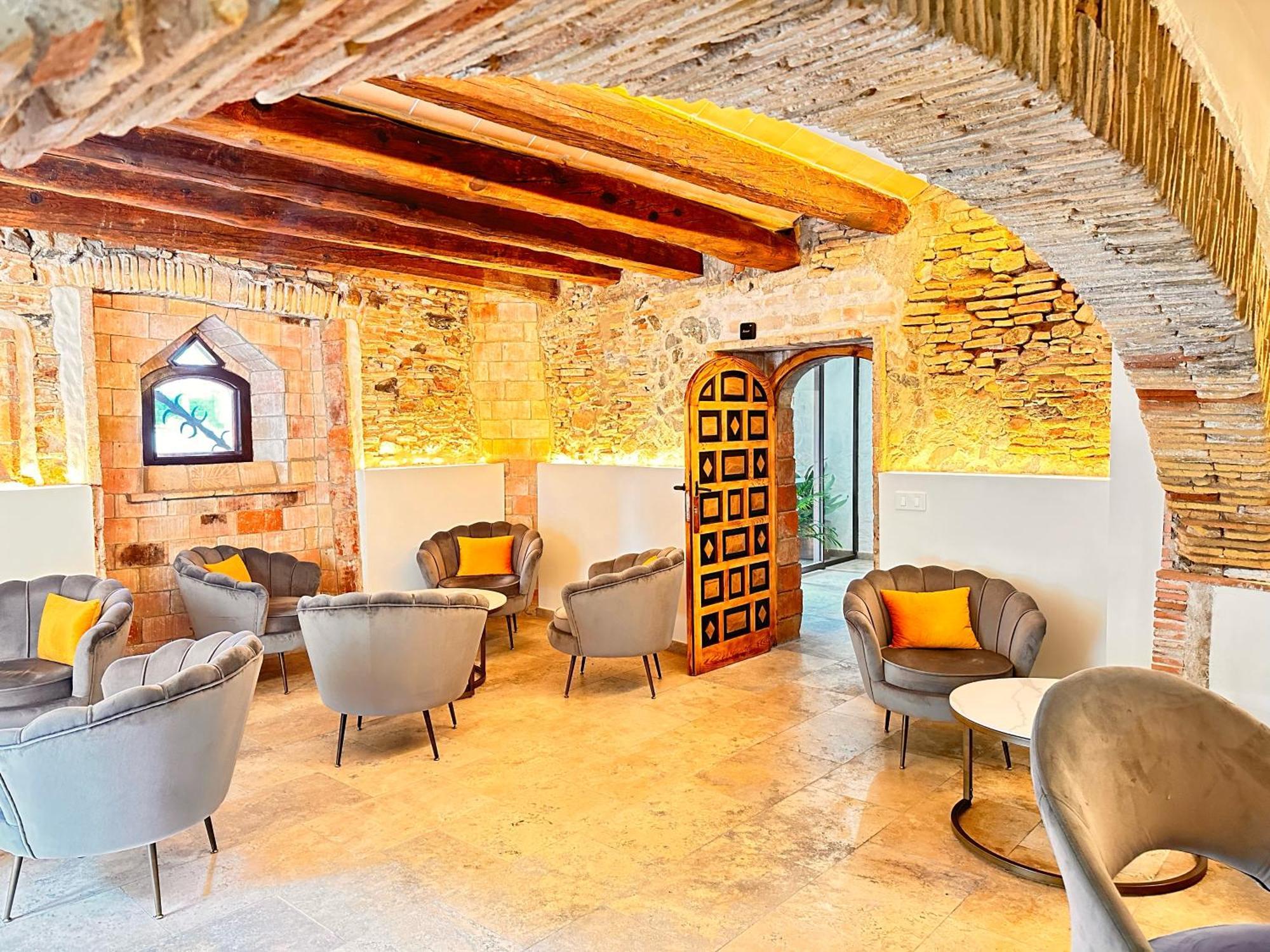 Boutique Hotel Comtal Empuries Roses Esterno foto