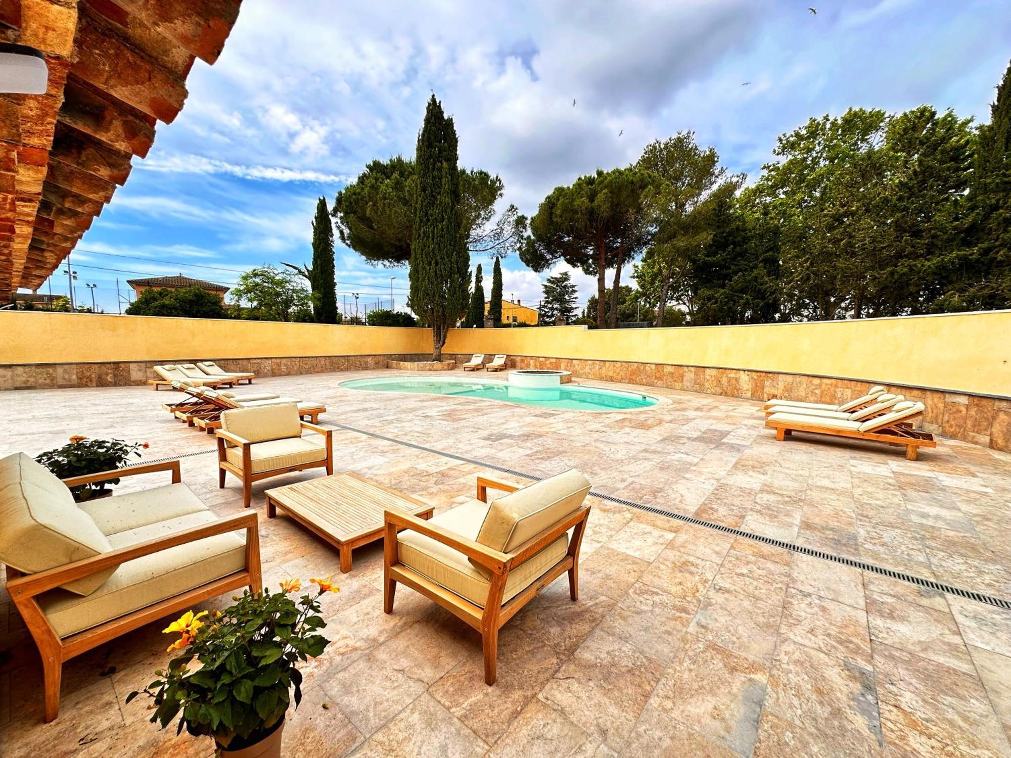 Boutique Hotel Comtal Empuries Roses Esterno foto