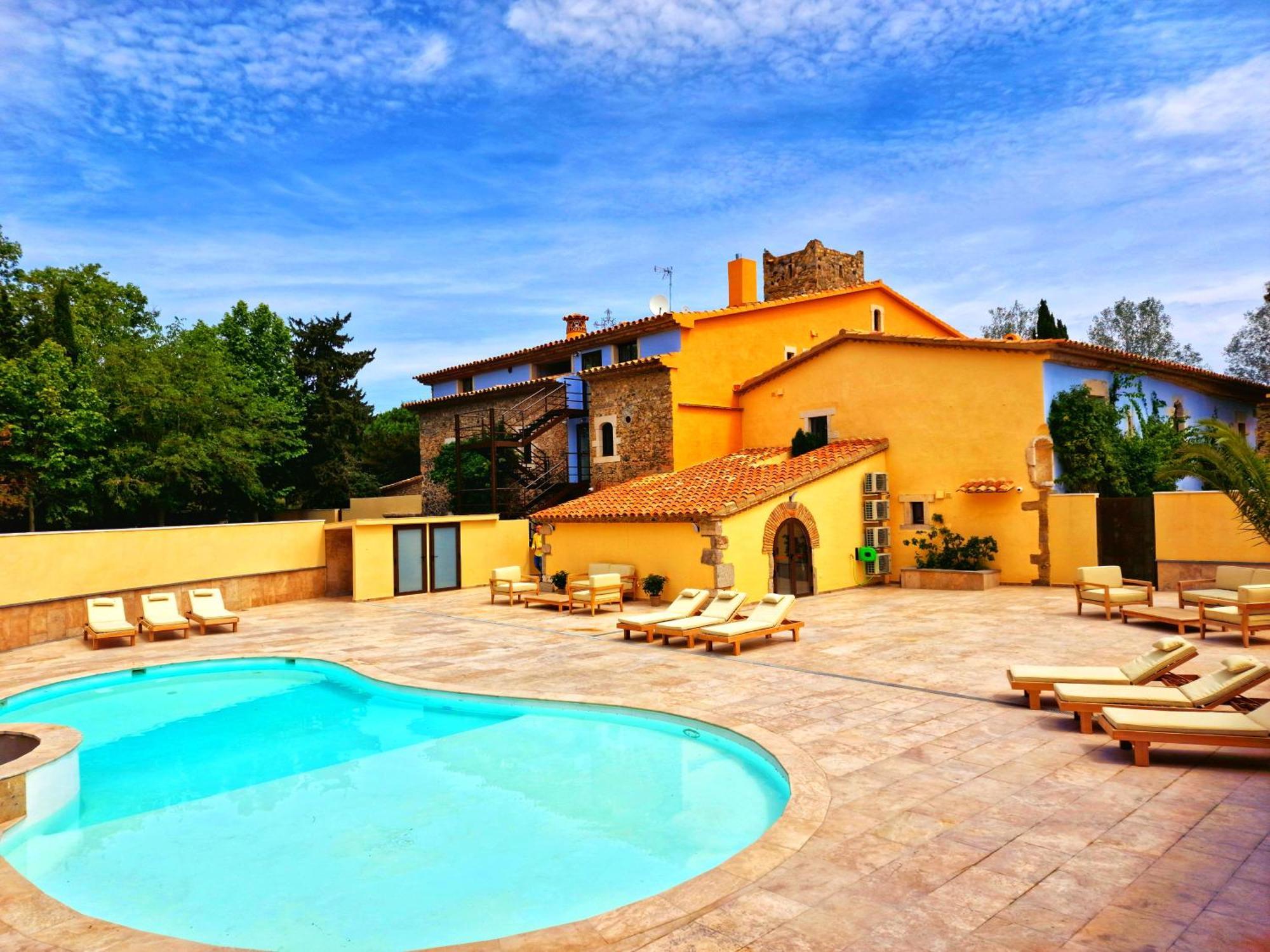 Boutique Hotel Comtal Empuries Roses Esterno foto