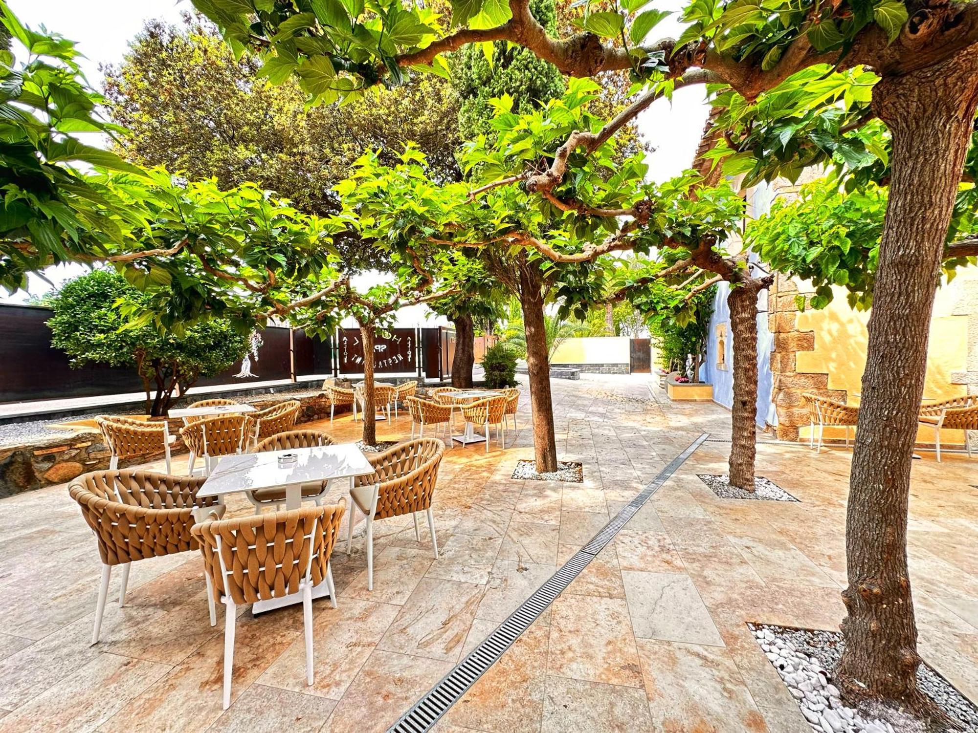 Boutique Hotel Comtal Empuries Roses Esterno foto