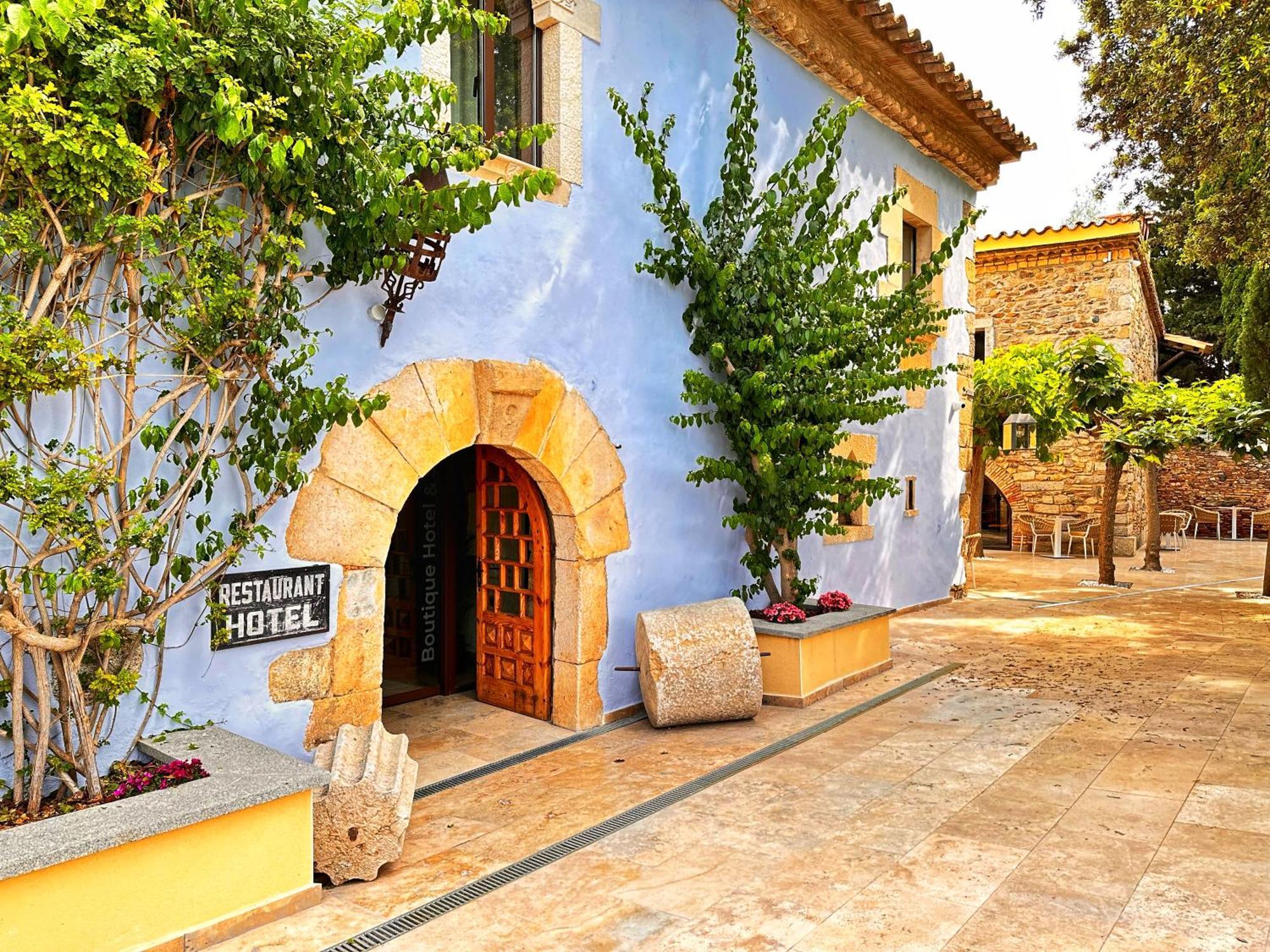 Boutique Hotel Comtal Empuries Roses Esterno foto