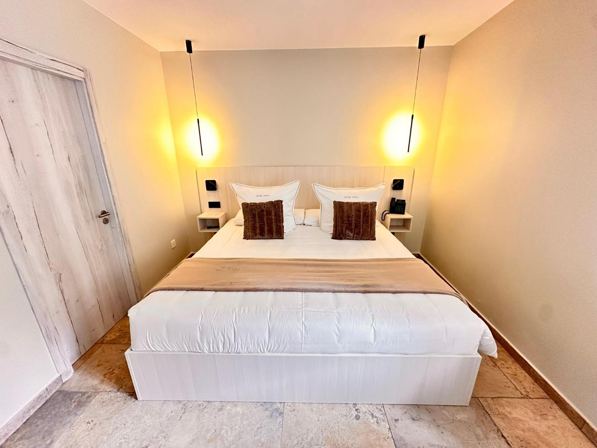Boutique Hotel Comtal Empuries Roses Esterno foto